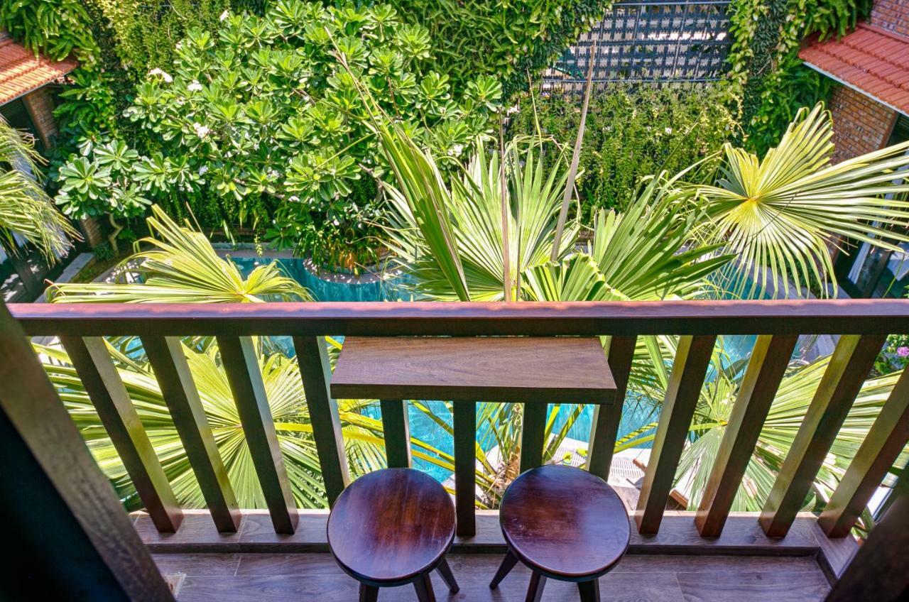 Mai Hotel 4*
